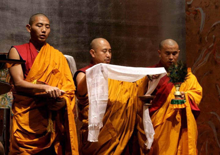 tibetanos_monges