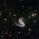 Galáxia em forma de 'S' é fotografada por telescópio no Chile