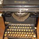 Último fabricante de máquinas de escrever fecha as portas na Índia
