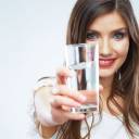 12 motivos para consumir mais água durante o dia