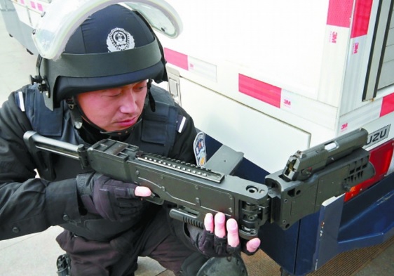 Cornershot arma dobra
