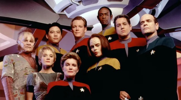 startrek magia voyager