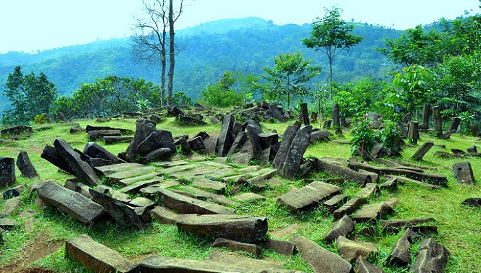 Gunung Padang: O Mistério da Pirâmide Pré-Histórica