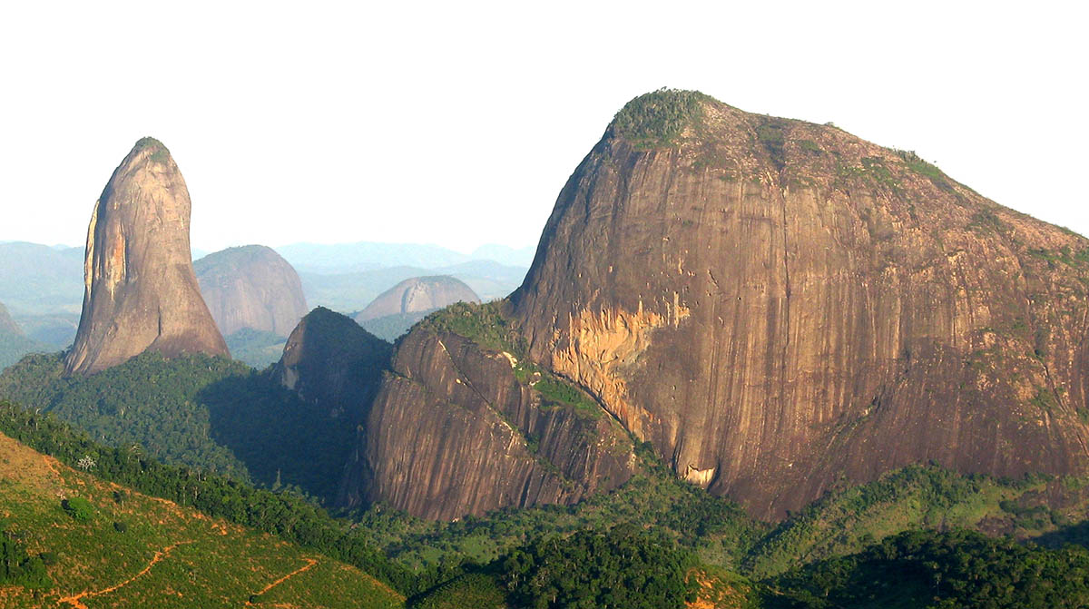 Pedra agulha ceu