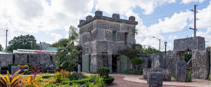 O Código Harmônico e a Construção do Coral Castle por Edward Leedskalnin