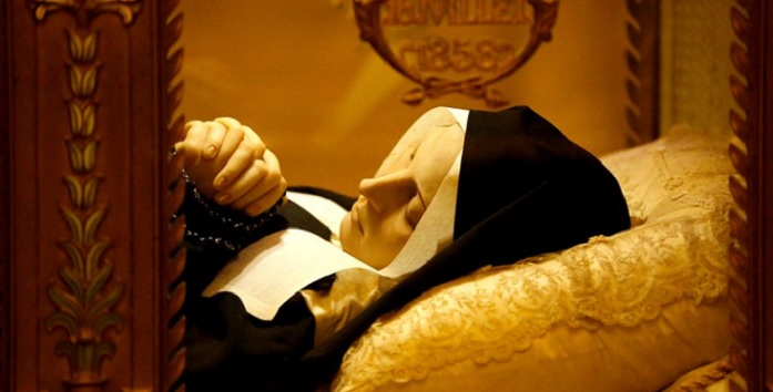 Mistério Médico: O Corpo Intacto de Santa Bernadette Soubirous