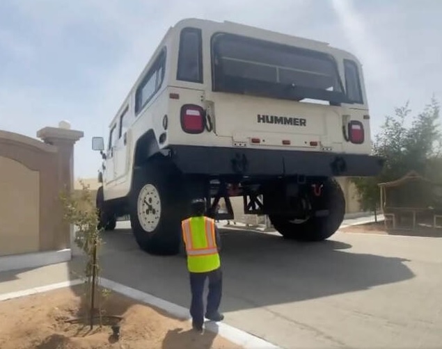 Hummer H1 X3 traseira