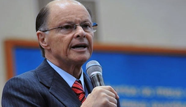 Pastores exploradores Edir Macedo