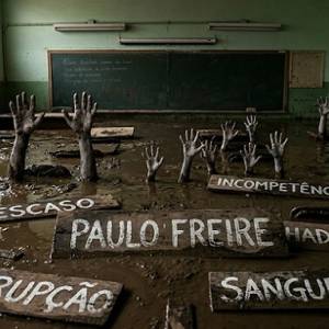O Colapso Silencioso que Destruiu a Educação Brasileira