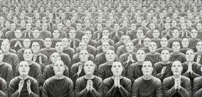 Opiniao manipula povo